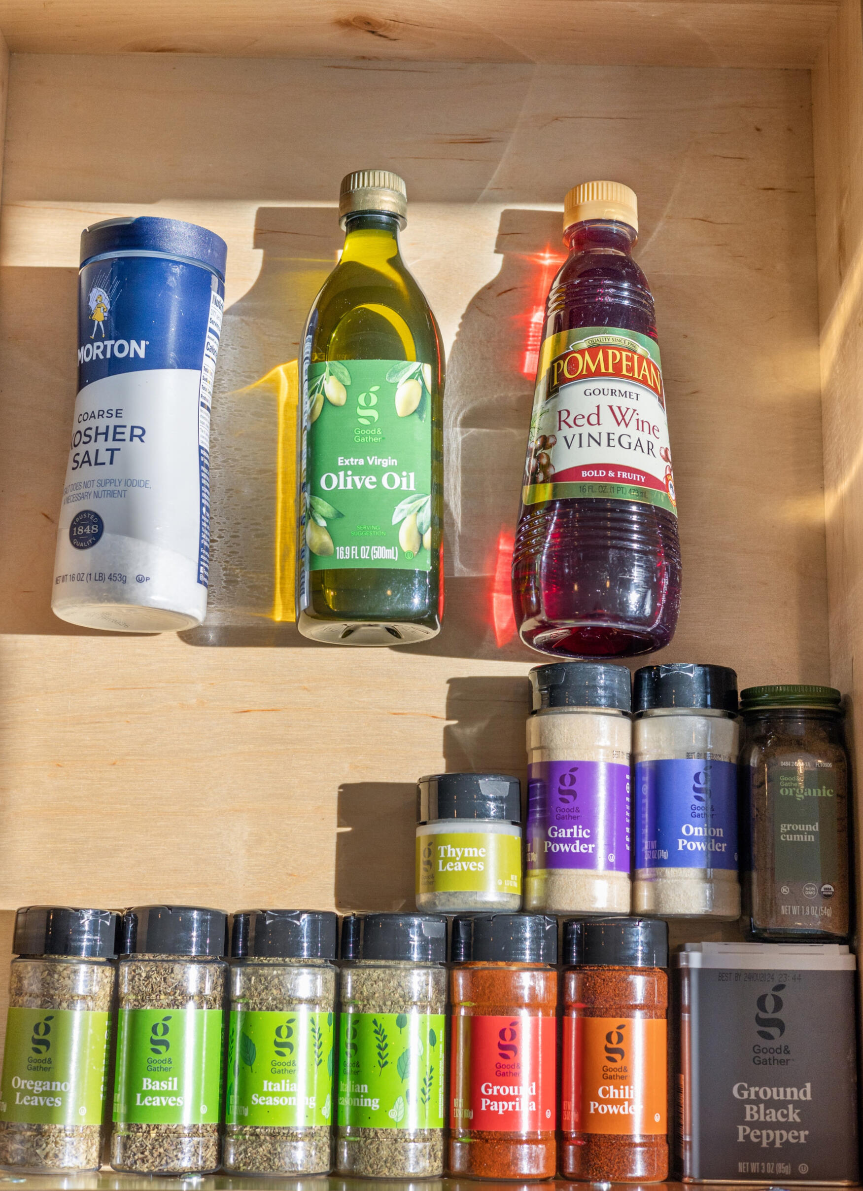 Townhouse - Stocked Kitchen