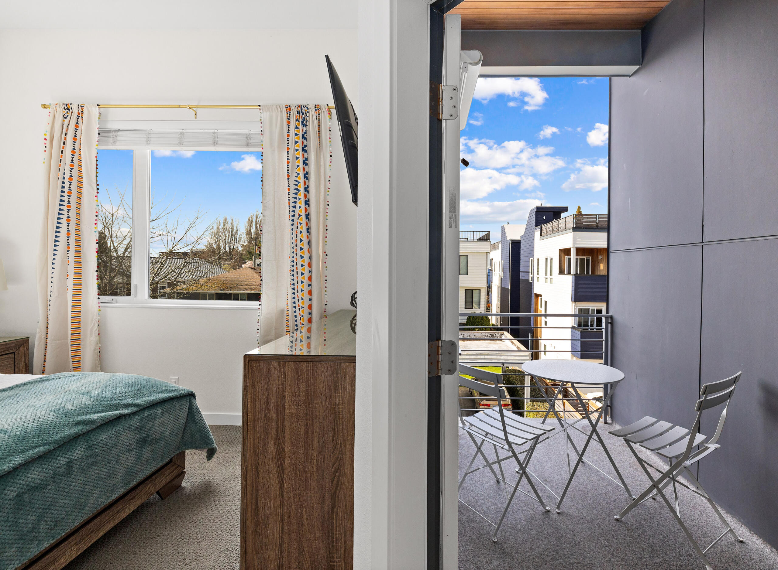 Townhouse - Master with Balcony